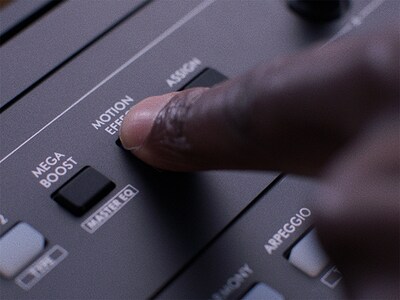 Illustrasjon av MOTION EFFECT på PSR-E583