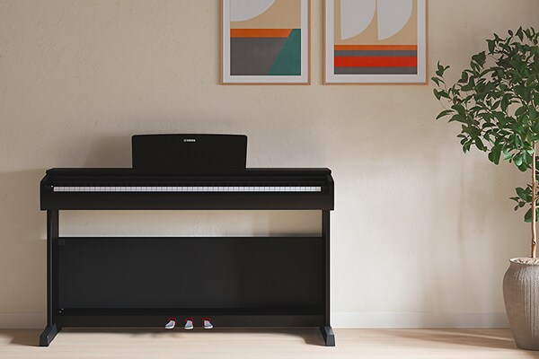 Et ARIUS-piano som passer godt inn i stuer