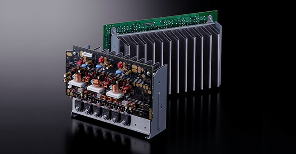 Yamaha TSR-700 Receiver Amp