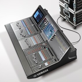 Yamaha Digital Mixing Console CL Series